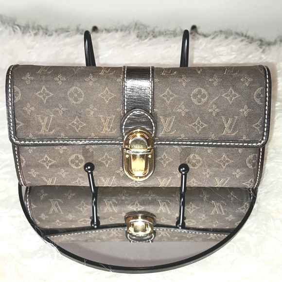 Louis Vuitton Monogram Idylle Canvas Sarah Wallet - Picture 1 of 16